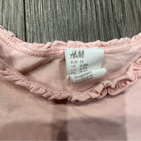 6-9 Month 3 Piece Bundle - Picture 6 of 6